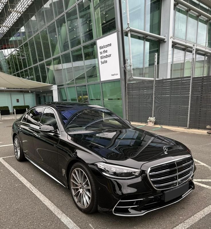 Executive sedan for corporate travel